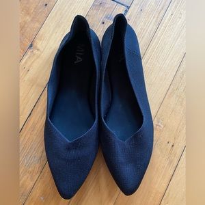 MIA Pointed Toe Flats